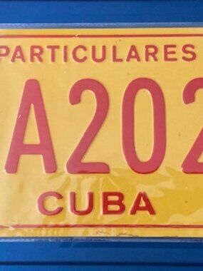 Cuba Decorative License Plate – Vintage Style Aluminum Replica – 14 x 7